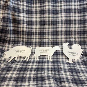 Farm‎ Shop Barnyard Animal Wall Decor Lightweight Tin With Hangars Set Of 3